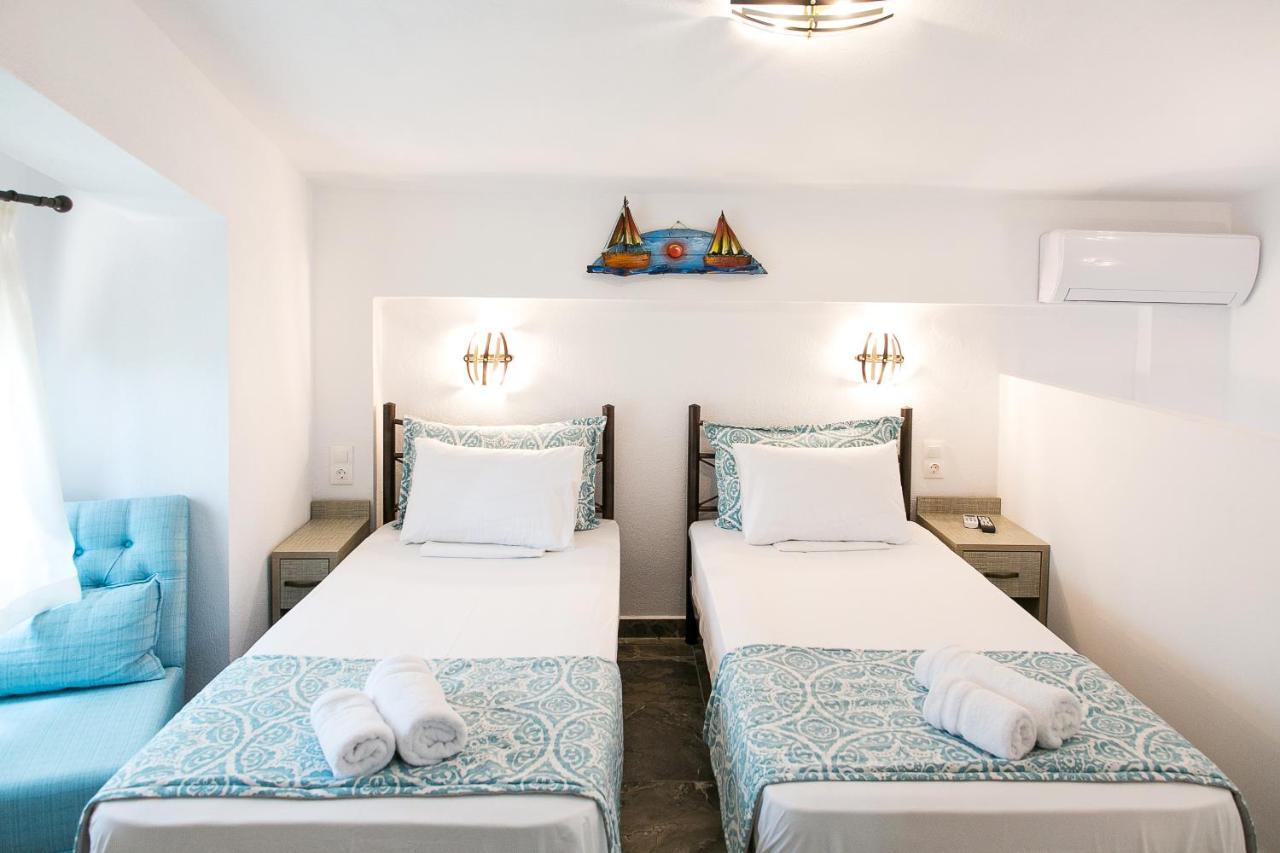 Alexandros Hotel Apartments Vourvourou Exteriör bild