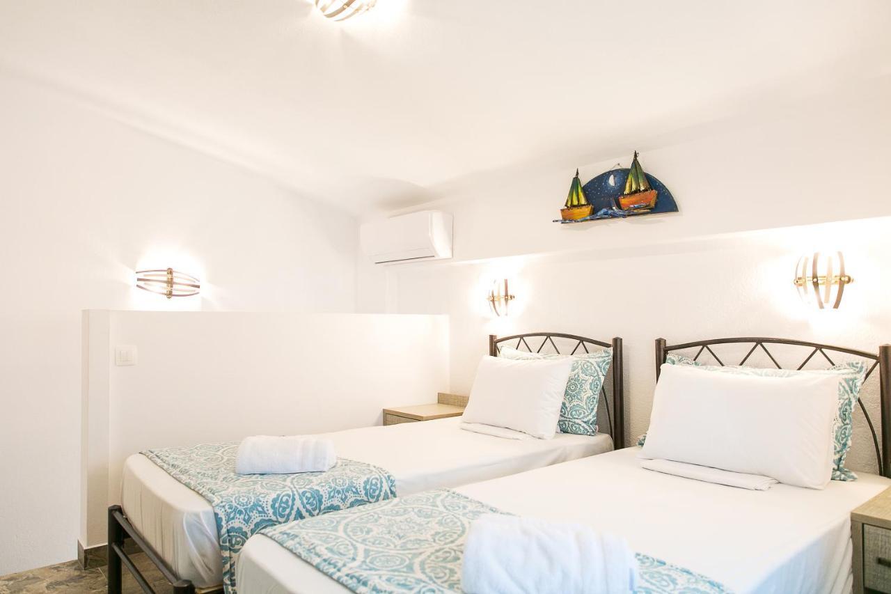 Alexandros Hotel Apartments Vourvourou Exteriör bild